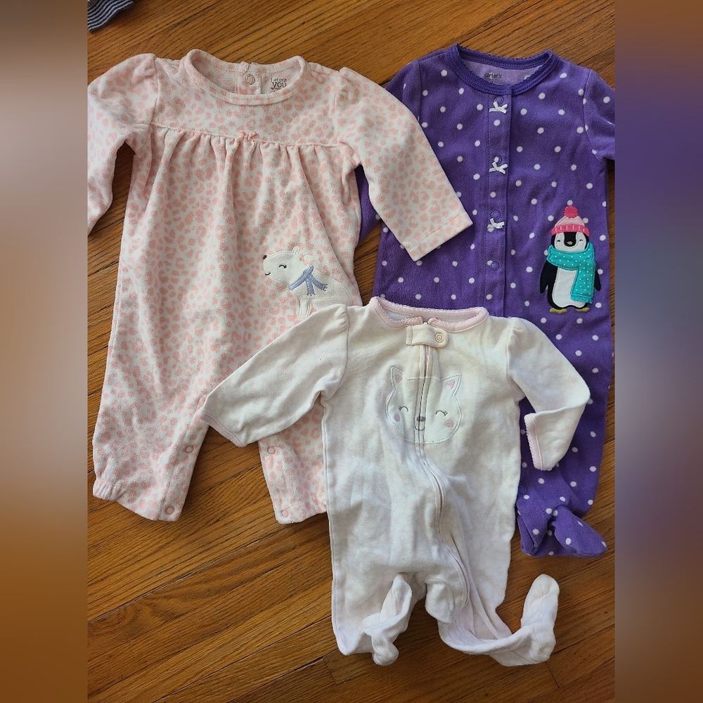 bundle of 3 carters 6 months microfleece sleepers